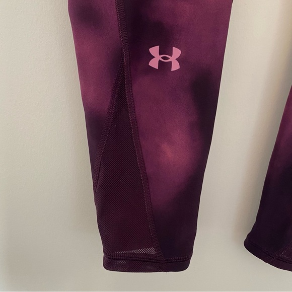 Under Armour Girls Burgundy Tie Dye Workout Pants - Size Youth XL, Gym, Causal - Picture 2 of 6